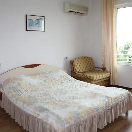 Hotel Harmony Family