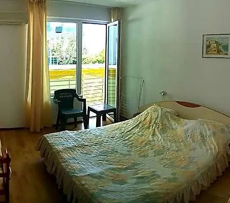 Harmony Family فندق نيسيبار